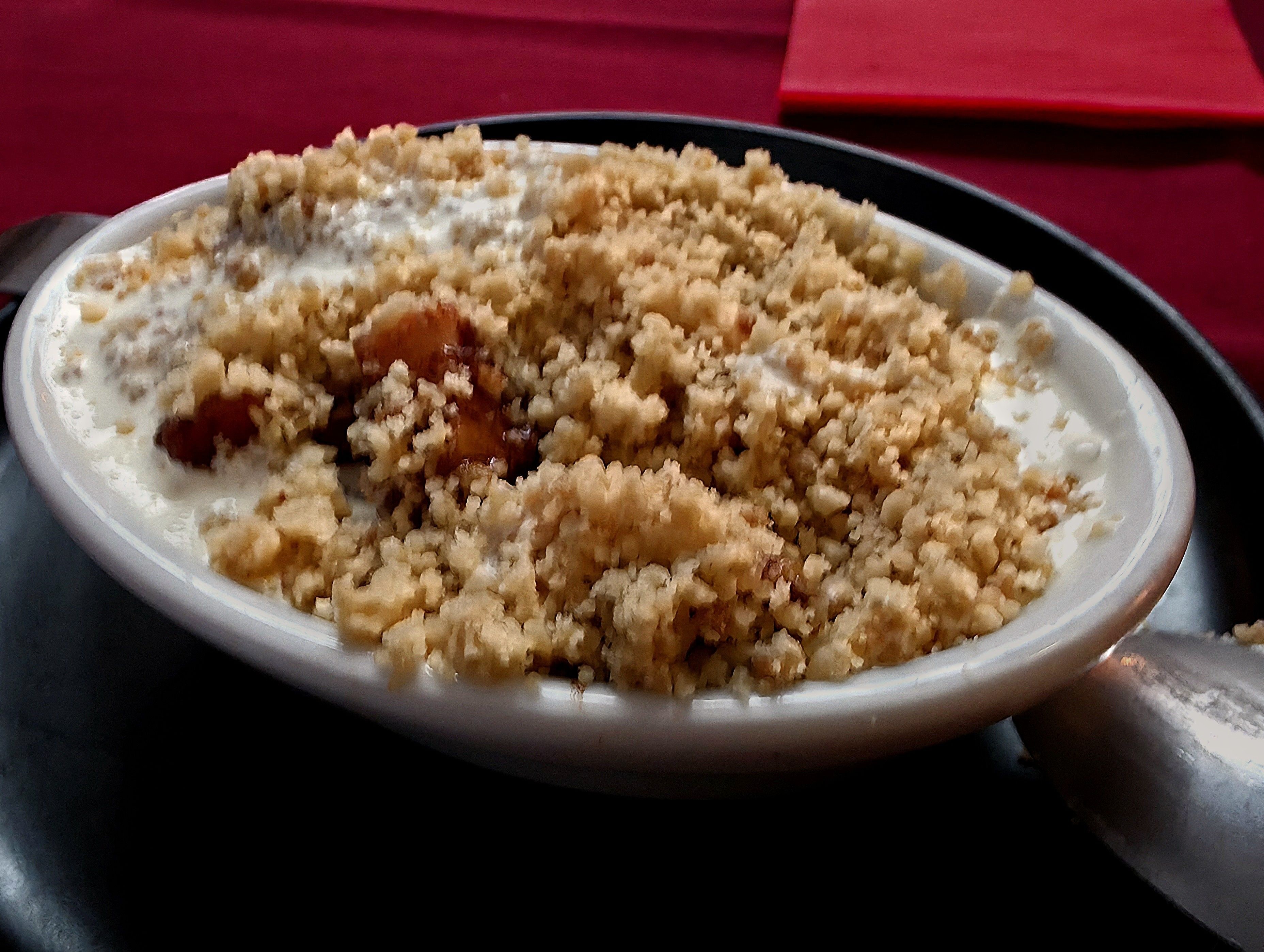 Photo of the 2025 edition of Chambers, Southsea Xmas Lunch Apple Crumble Desert Dish. Photo taken by Baldi, A.K.A Amonn AL-Mahrouq Home on the Web: All Wired Up in November 2025.