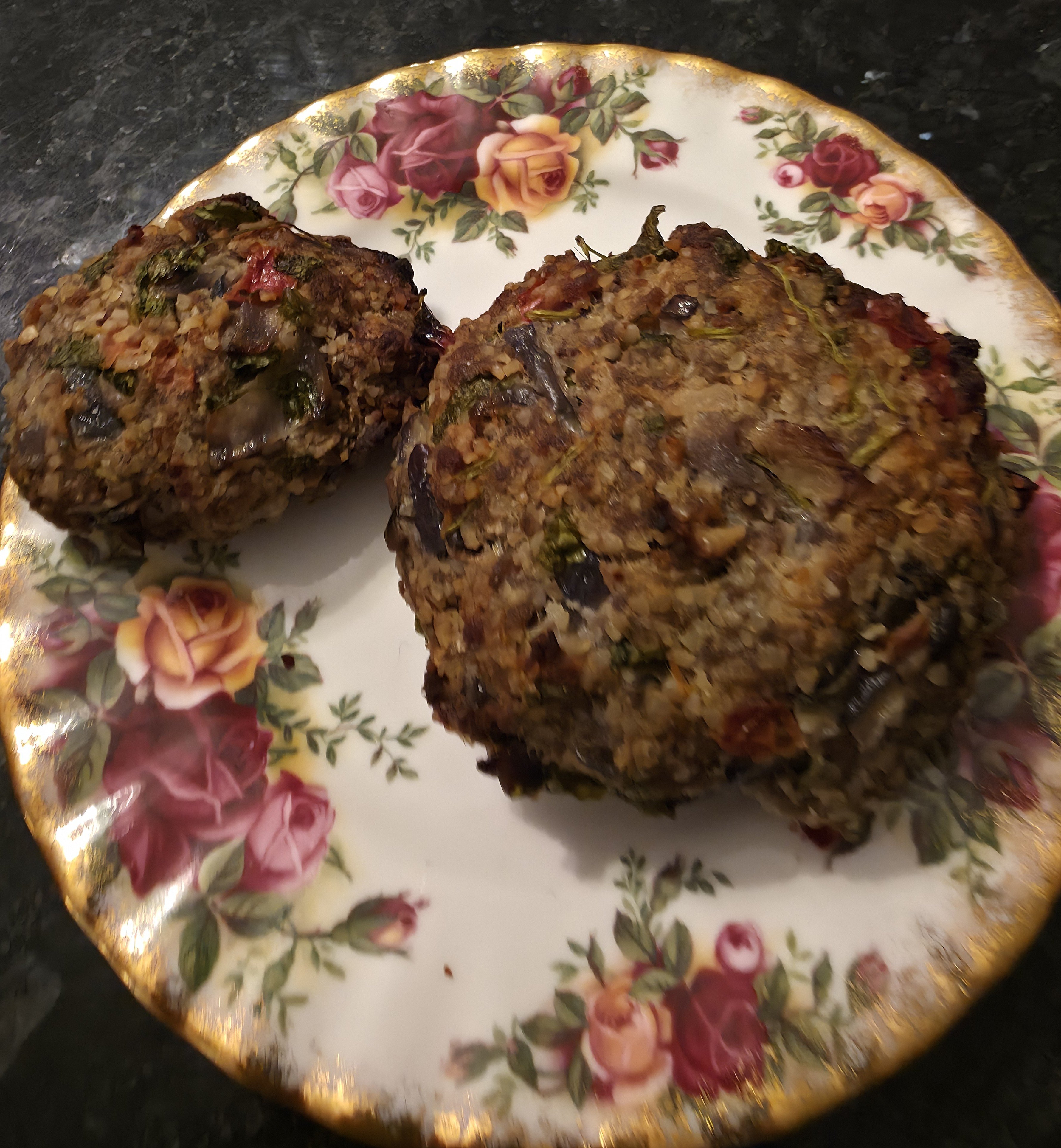 Photo of home made homemade hamburgers. Photo taken by Baldi, A.K.A Amonn AL-Mahrouq.