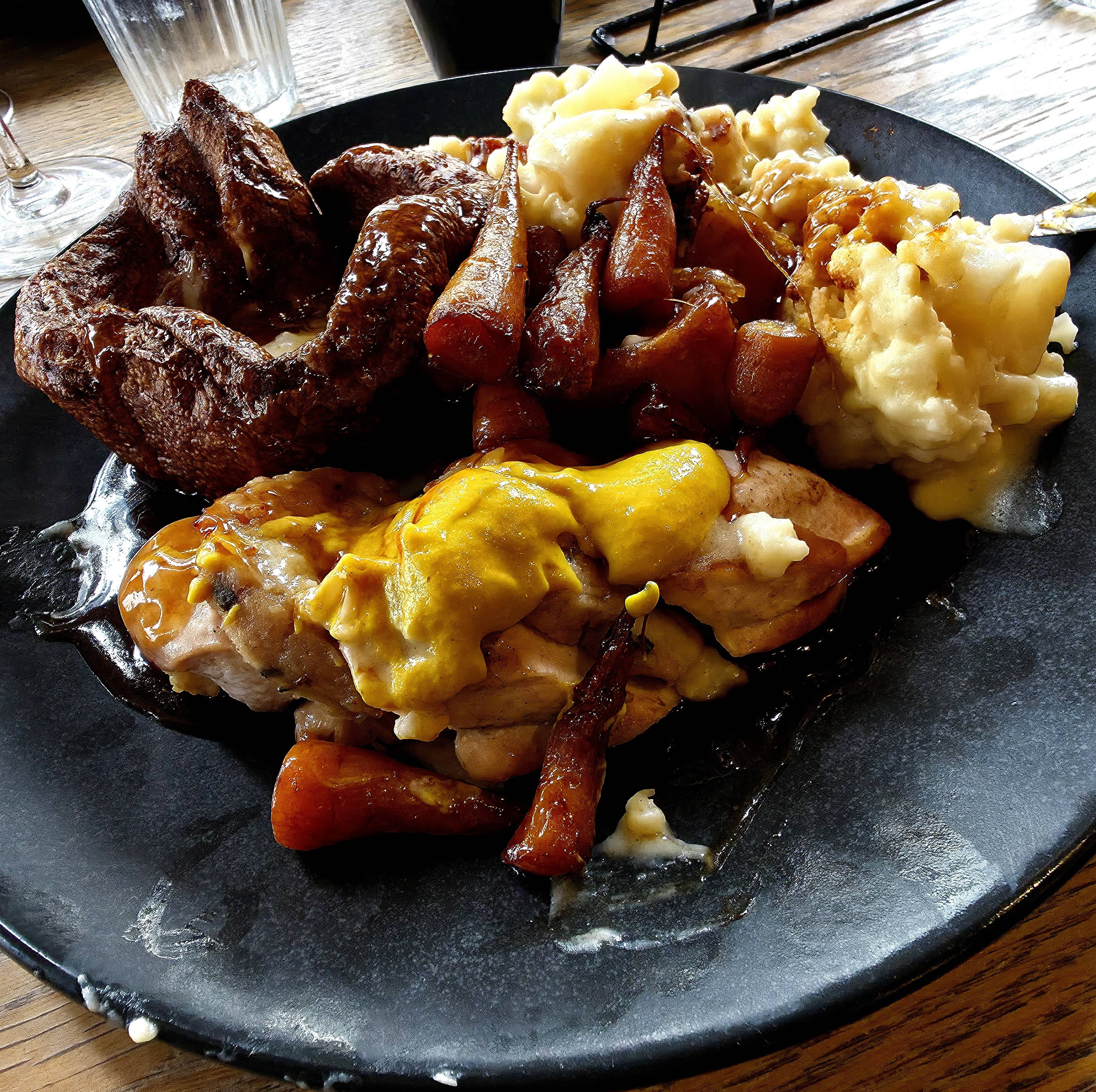 A photo of the original Marmion Tea Stores Logo, Southsea, Hampshire, United Kingdom taken in late October 2025.