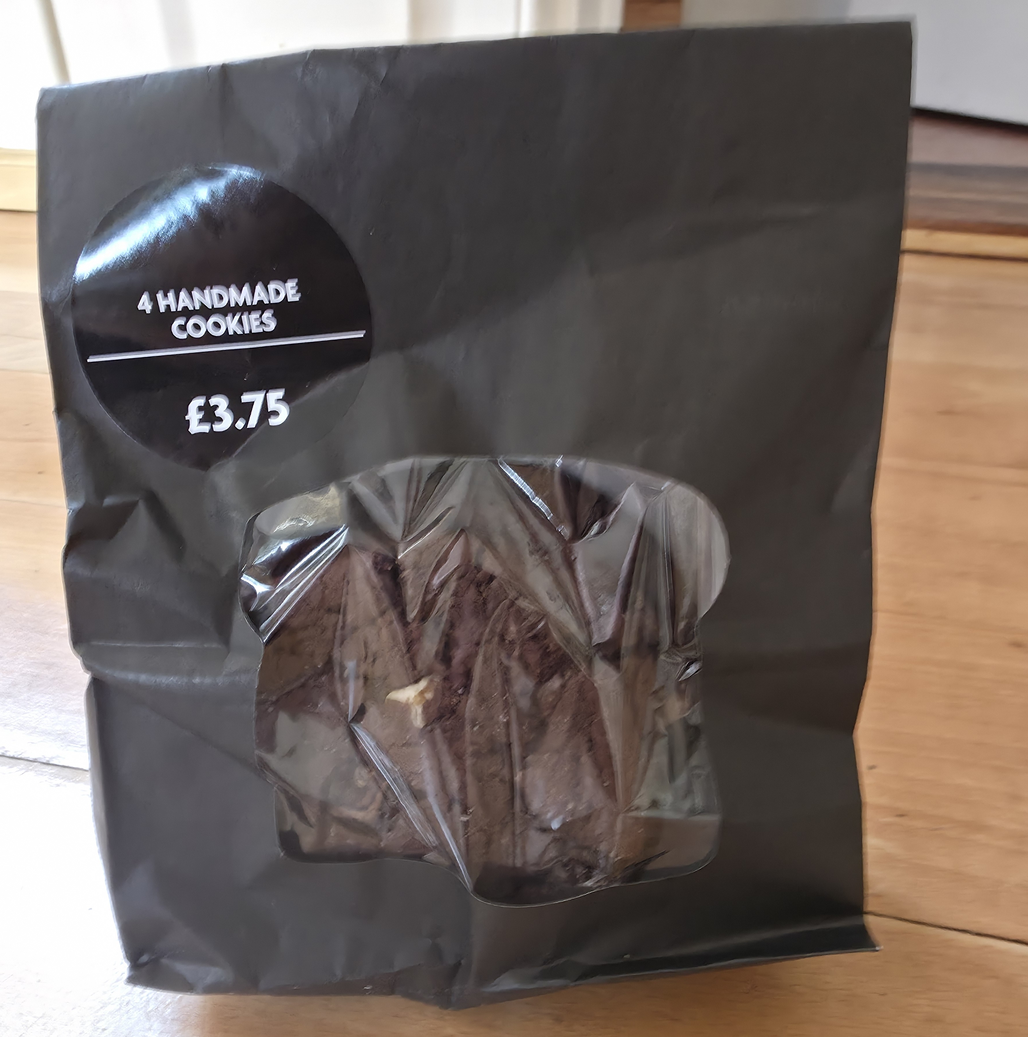 A photo taken Wenzel's Dark Chocolate Chip Cookies in November 2025, by Baldi, A.K.A Amonn AL-Mahrouq