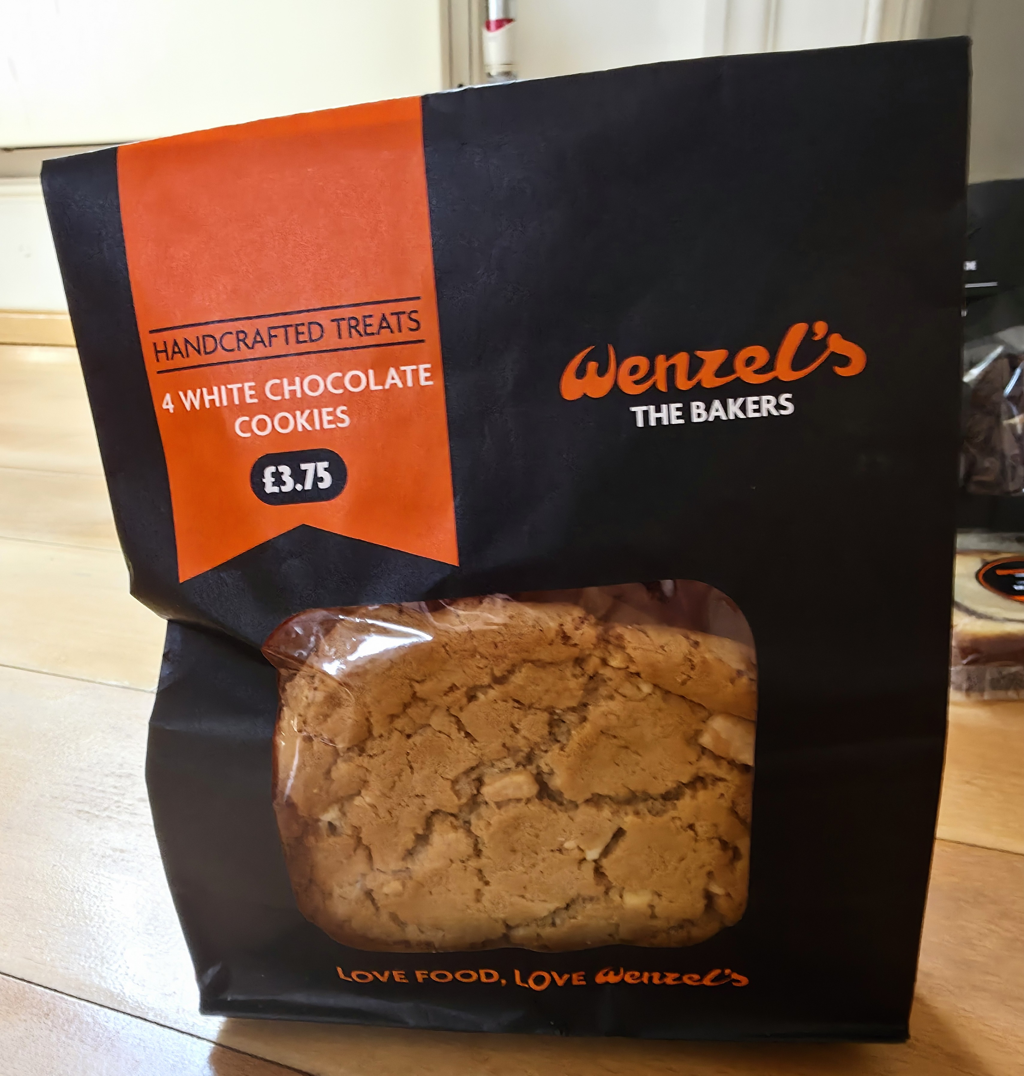 A photo taken Wenzel's White Chocolate Chip Cookies in November 2025, by Baldi, A.K.A Amonn AL-Mahrouq